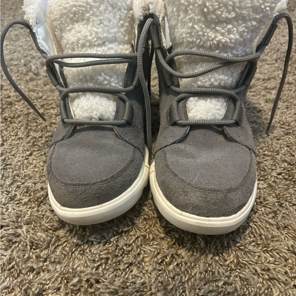 Sorel Boots - mint condition - Picture 3 of 6